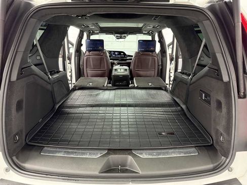 Used 2022 Cadillac Escalade Premium Luxury Platinum image 50
