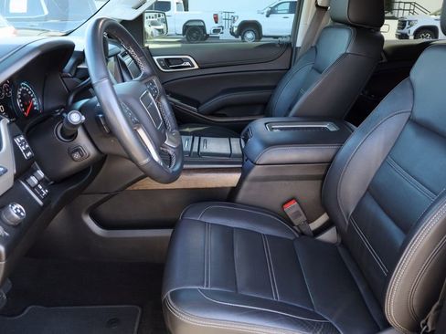 Used 2018 GMC Yukon XL Denali w/ Open Road Package image 22