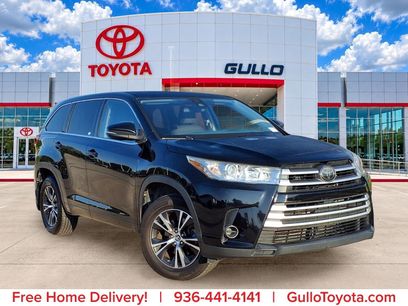 Used 2018 Toyota Highlander LE
