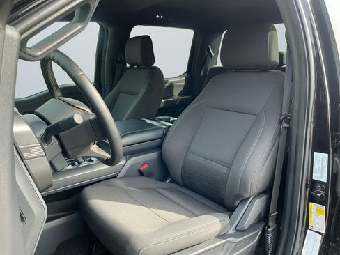 Used 2024 Ford F150 XLT w/ Mobile Office Package image 10