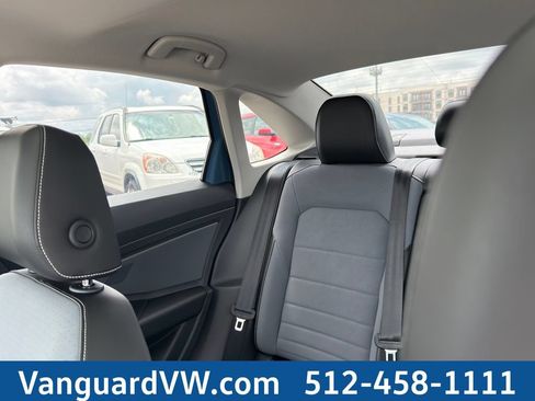 New 2026 Volkswagen Jetta SE FWD image 14