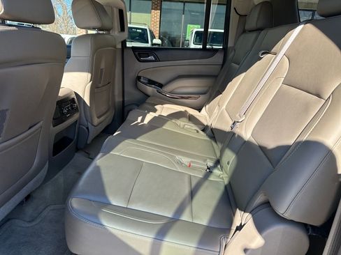 Used 2016 GMC Yukon XL SLT w/ Open Road Package image 26