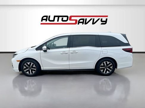Used 2025 Honda Odyssey EX-L image 4
