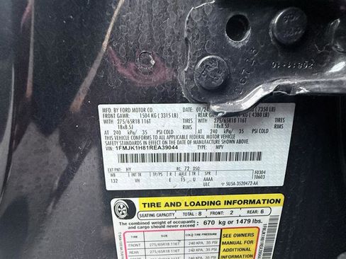 Used 2024 Ford Expedition Max XLT image 18