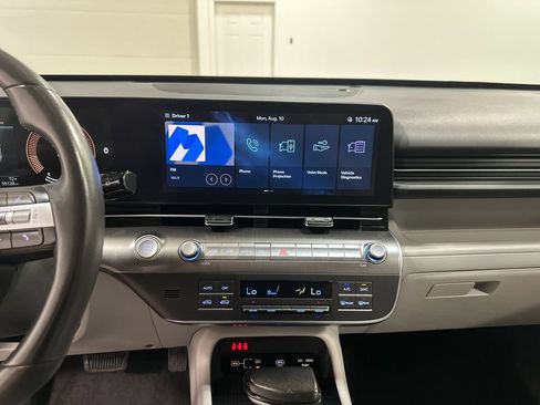 Used 2025 Hyundai Kona SEL FWD image 65