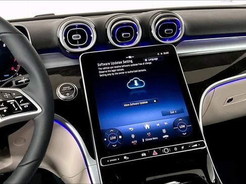 New 2026 Mercedes-Benz C 300 4MATIC Sedan image 9