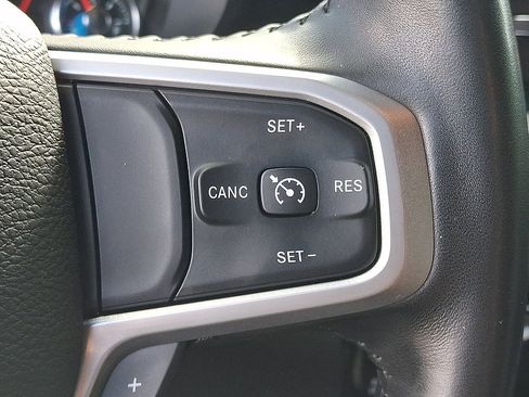 Used 2023 RAM 1500 Big Horn AWD/4WD image 24