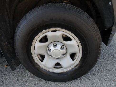 Used 2018 Toyota Tacoma SR5 image 13