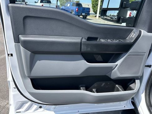 Used 2024 Ford F550 4x4 Crew Cab Super Duty image 22