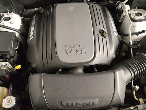 Used 2017 Dodge Durango R/T w/ Technology Group image 30