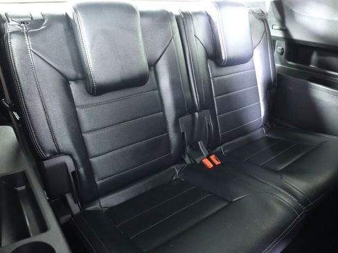 Used 2018 Volkswagen Atlas Launch Edition image 36