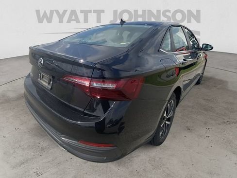 Used 2024 Volkswagen Jetta S FWD image 9