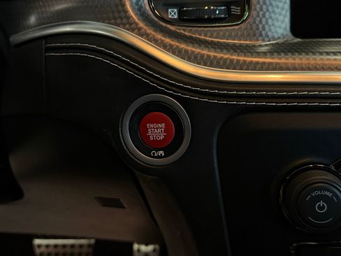 Used 2023 Dodge Charger SRT Hellcat image 40