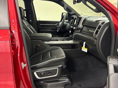 New 2026 RAM 1500 Laramie AWD/4WD image 19