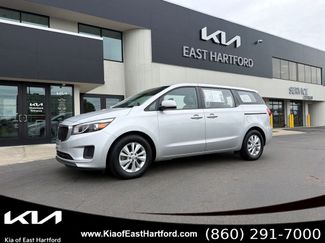 Used 2018 Kia Sedona L FWD video 1