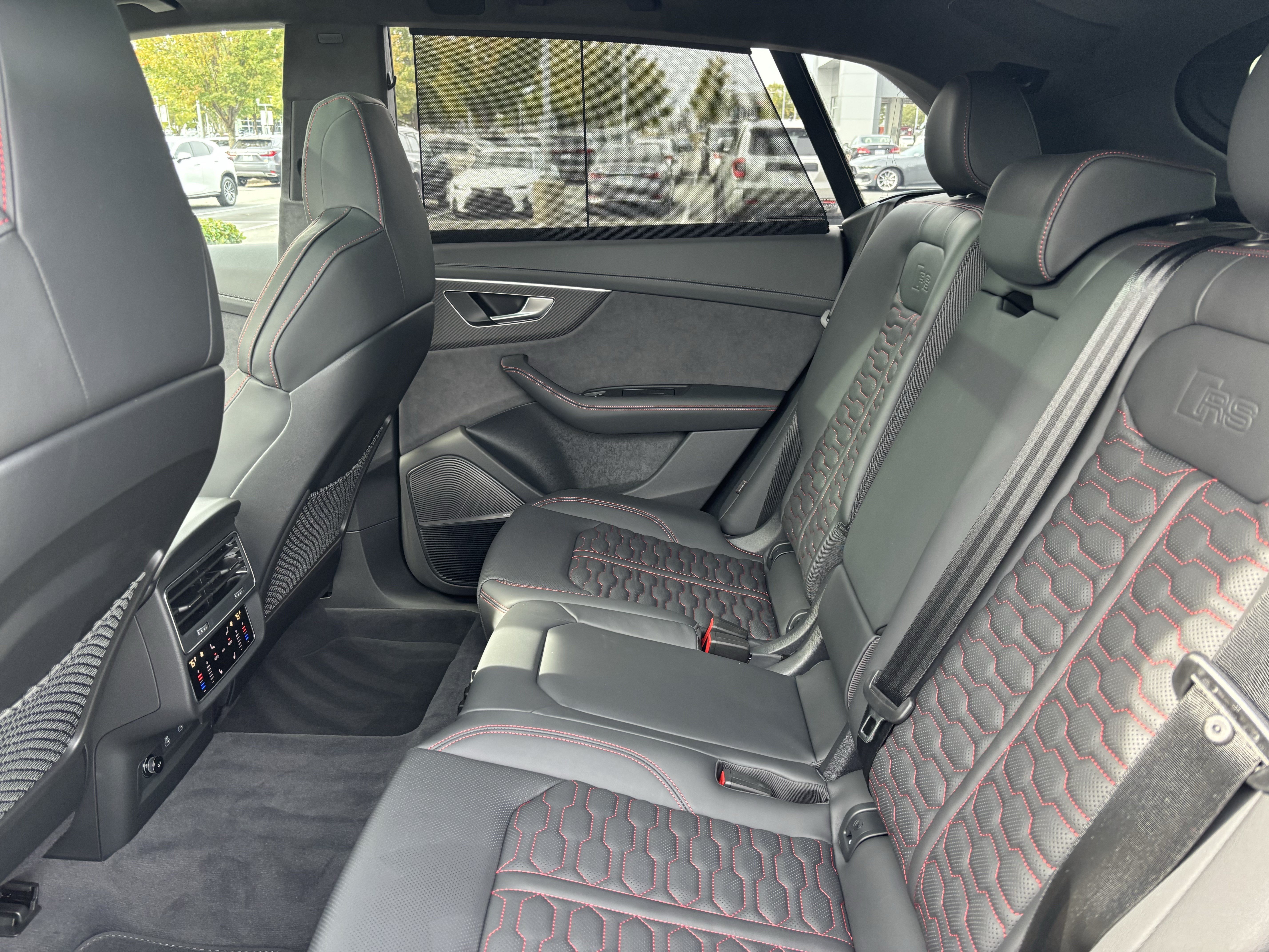 Used 2026 Audi RS Q8 performance AWD/4WD image 18