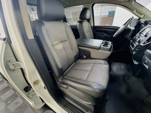 Used 2017 Nissan Titan S RWD image 29
