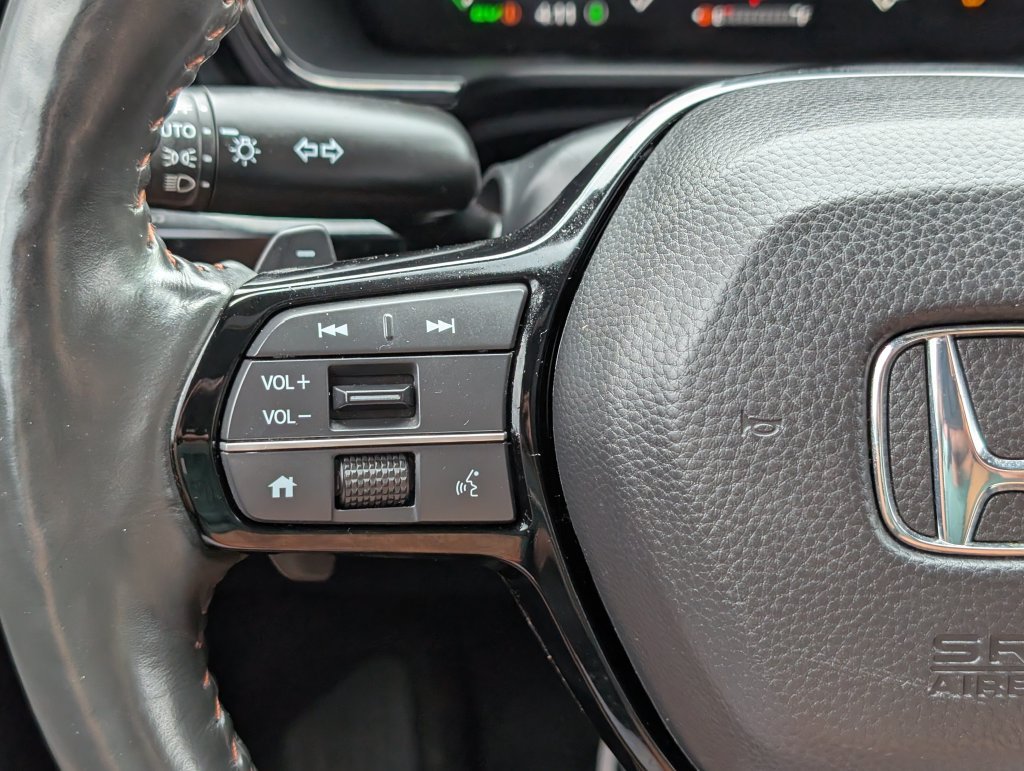 Used 2024 Honda CR-V Sport Touring image 28