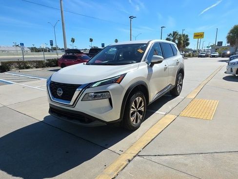 Used 2023 Nissan Rogue SL image 8