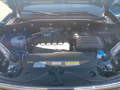 Used 2025 Volkswagen Atlas Cross Sport SE w/ Panoramic Sunroof Package image 22