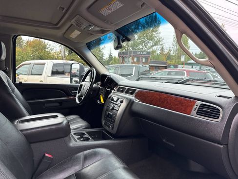 Used 2010 GMC Sierra 2500 SLT image 11