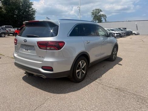 Used 2019 Kia Sorento EX w/ EX Touring Package AWD/4WD image 3