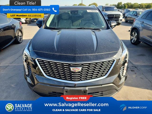 Used 2023 Cadillac XT4 Luxury w/ Cold Weather Package FWD image 7