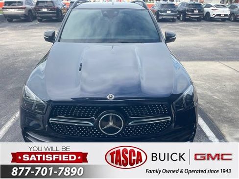 Used 2022 Mercedes-Benz GLE 450 4MATIC w/ Revised AMG Line Exterior image 3