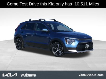 Certified 2025 Kia Niro EX