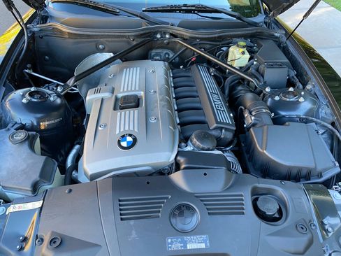 Used 2006 BMW Z4 3.0si image 12