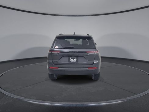 New 2026 Jeep Grand Cherokee Altitude AWD/4WD image 13