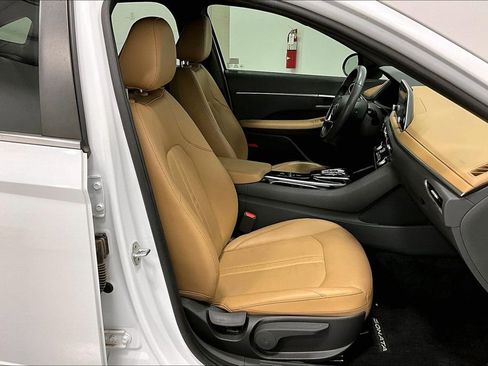 Used 2020 Hyundai Sonata SEL w/ Premium + Sunroof Package image 10