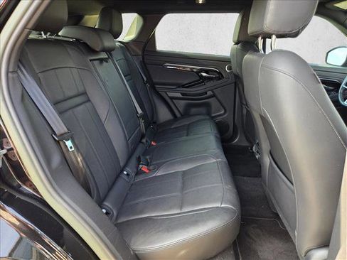 Used 2023 Land Rover Range Rover Evoque R-Dynamic S image 19