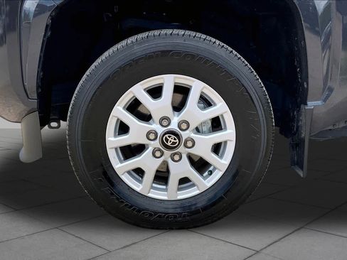 Used 2024 Toyota Tacoma SR5 RWD image 11