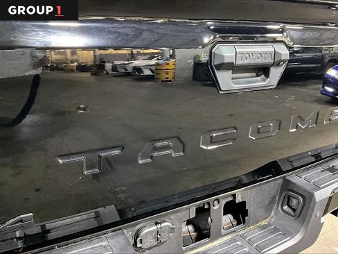 Certified 2025 Toyota Tacoma TRD Off-Road w/ TRD Off Road Upgrade Package AWD/4WD image 31