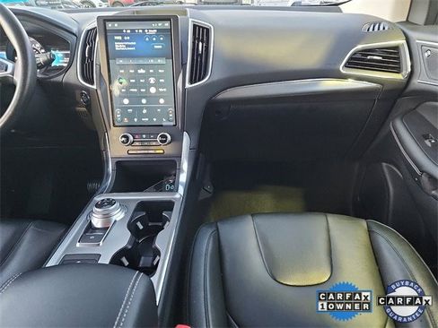 Certified 2022 Ford Edge Titanium image 10