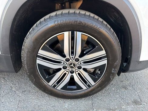 Used 2023 Mercedes-Benz EQB 250+ 250+ w/ Pinnacle Package image 9