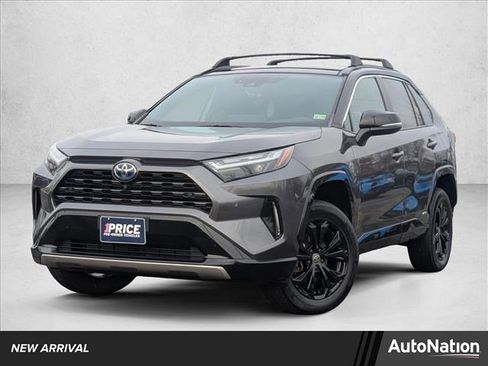 Used 2022 Toyota RAV4 XSE image 1