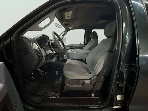 Used 2011 Ford F250 XLT w/ XLT Interior Pkg image 16