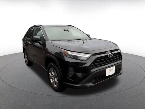 Used 2025 Toyota RAV4 LE image 3