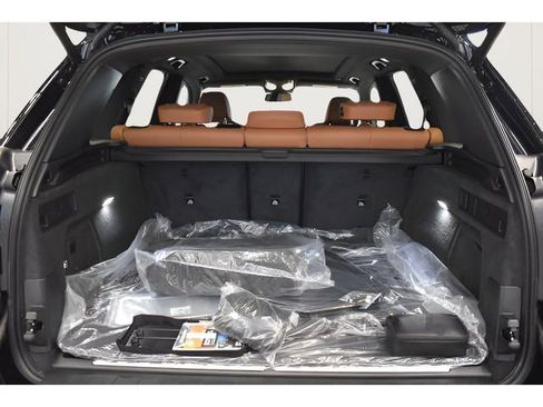 New 2026 BMW X5 xDrive50e w/ M Sport Package AWD/4WD image 19