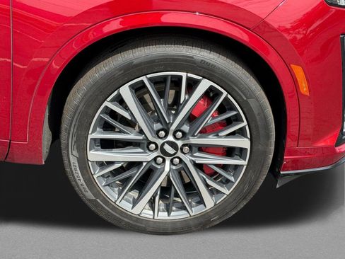 Used 2023 Cadillac XT6 Sport w/ LPO, Premium Carpet Package image 12