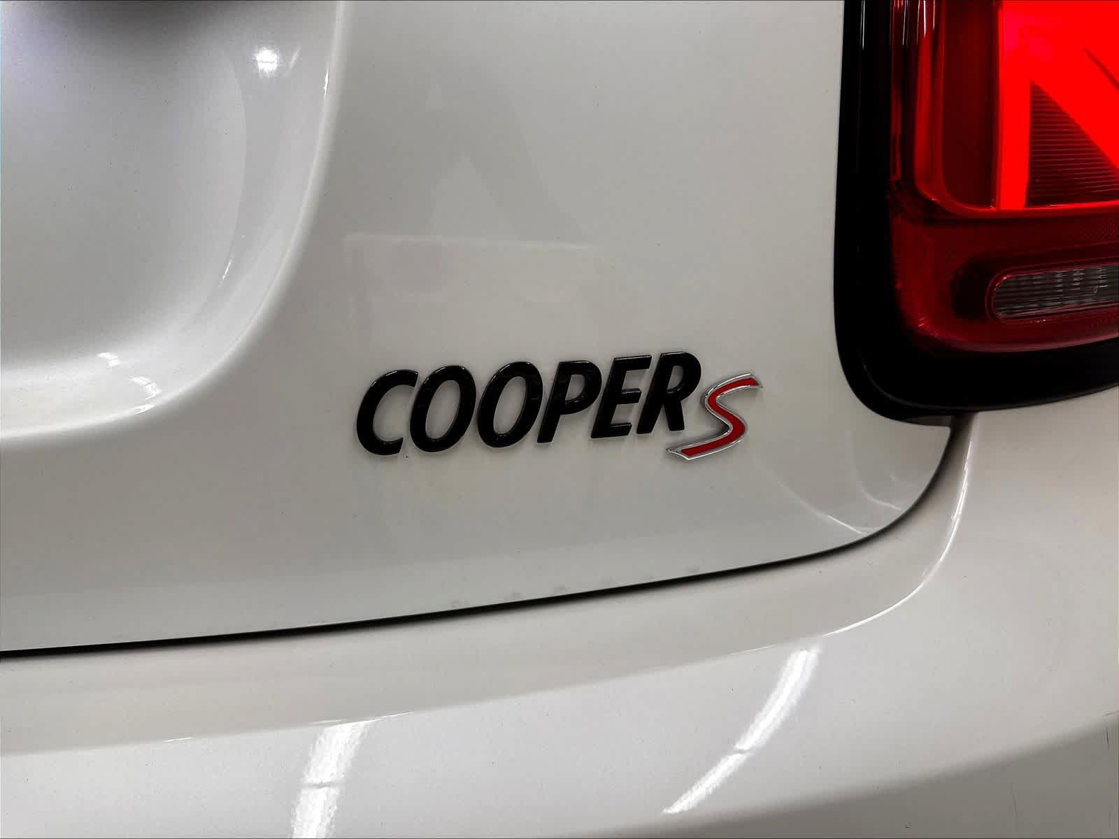 Used 2024 MINI Cooper S w/ Signature Upholstery Package FWD image 23
