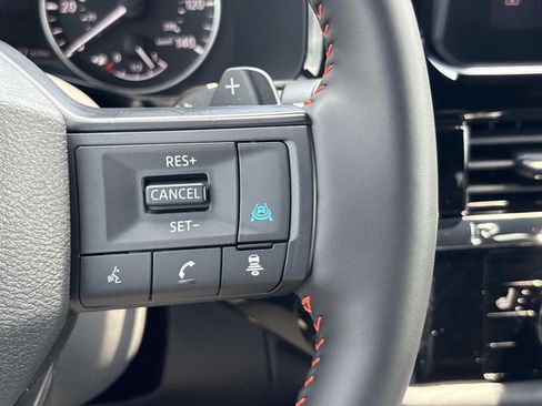 Used 2026 Nissan Pathfinder Rock Creek w/ Rock Creek Premium Package AWD/4WD image 31