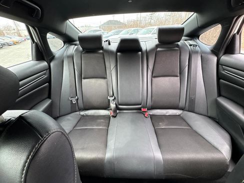 Used 2019 Honda Accord Sport image 26