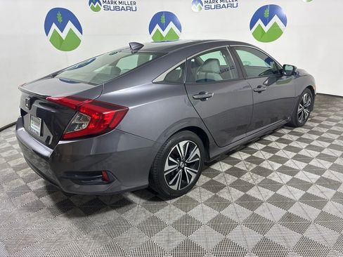 Used 2017 Honda Civic EX-T image 10