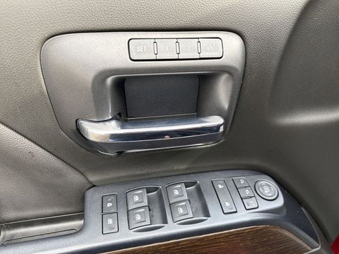 Used 2019 GMC Sierra 3500 Denali w/ Duramax Plus Package image 7