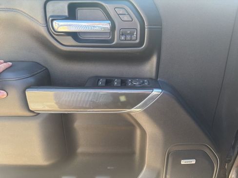 Used 2019 GMC Sierra 1500 AT4 w/ AT4 Premium Package image 8