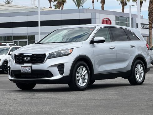 Used 2020 Kia Sorento FWD V6 image 7