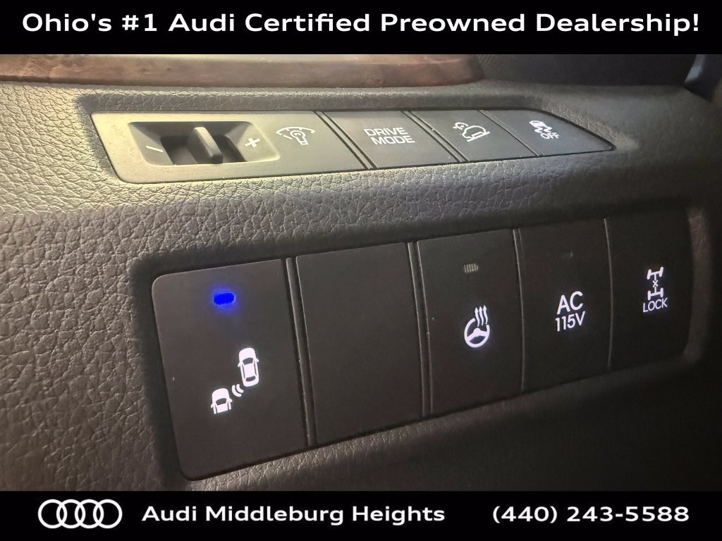 Used 2018 Hyundai Santa Fe Limited AWD/4WD image 41